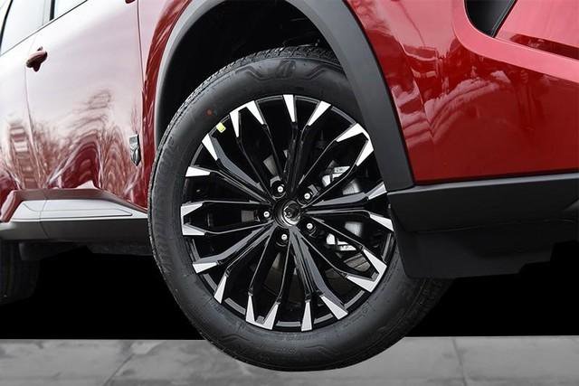 New 2026 Nissan Rogue SV image 3