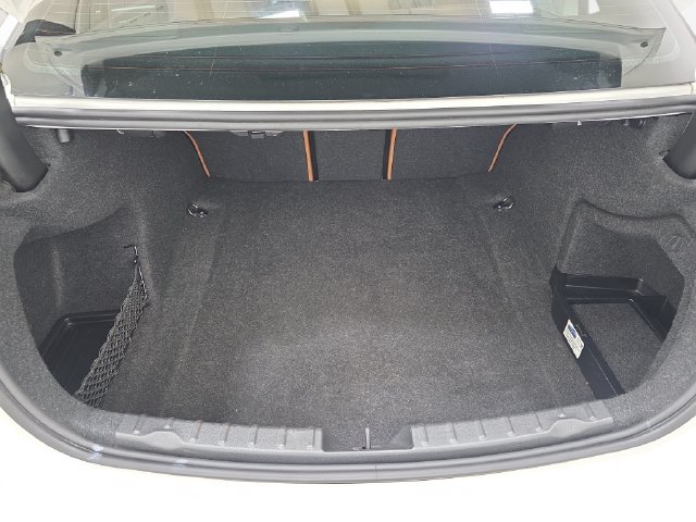 Used 2018 BMW 340i xDrive Sedan AWD/4WD image 35
