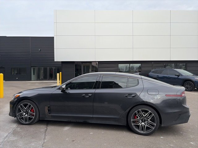 Used 2023 Kia Stinger GT2 image 7