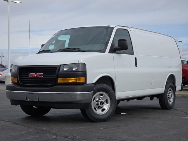 New 2026 GMC Savana 2500 w/ Driver Convenience Package image 2