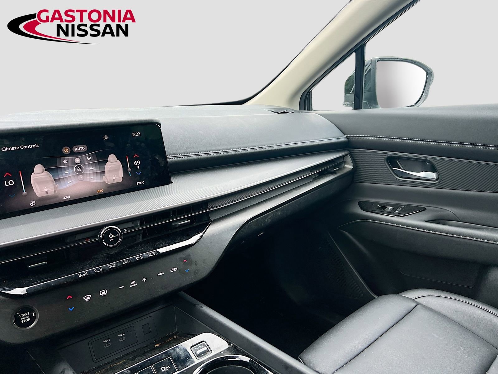 Used 2025 Nissan Murano SV FWD image 31