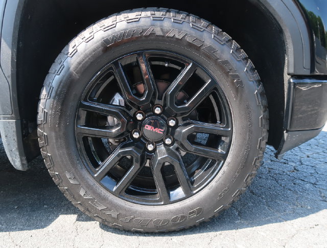 Used 2021 GMC Sierra 1500 Elevation w/ X31 Off-Road Package AWD/4WD image 43
