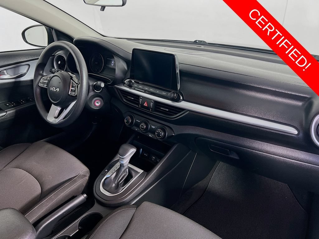 Certified 2023 Kia Forte LXS w/ LXS Technology Package FWD image 28