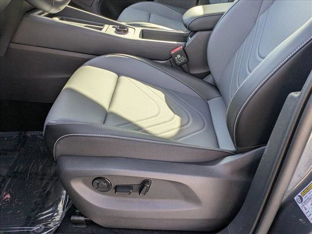 New 2026 Volkswagen Tiguan SE image 4