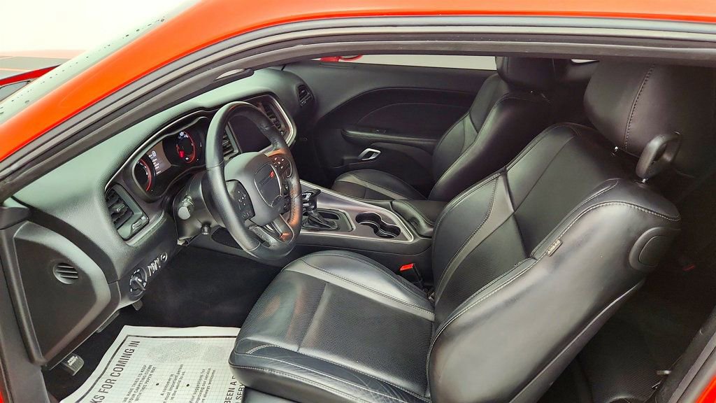 Used 2017 Dodge Challenger SXT Plus image 21