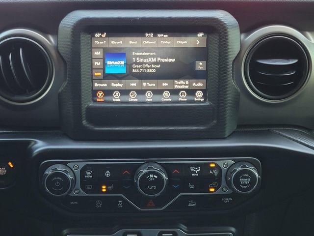 Used 2023 Jeep Gladiator Willys image 20