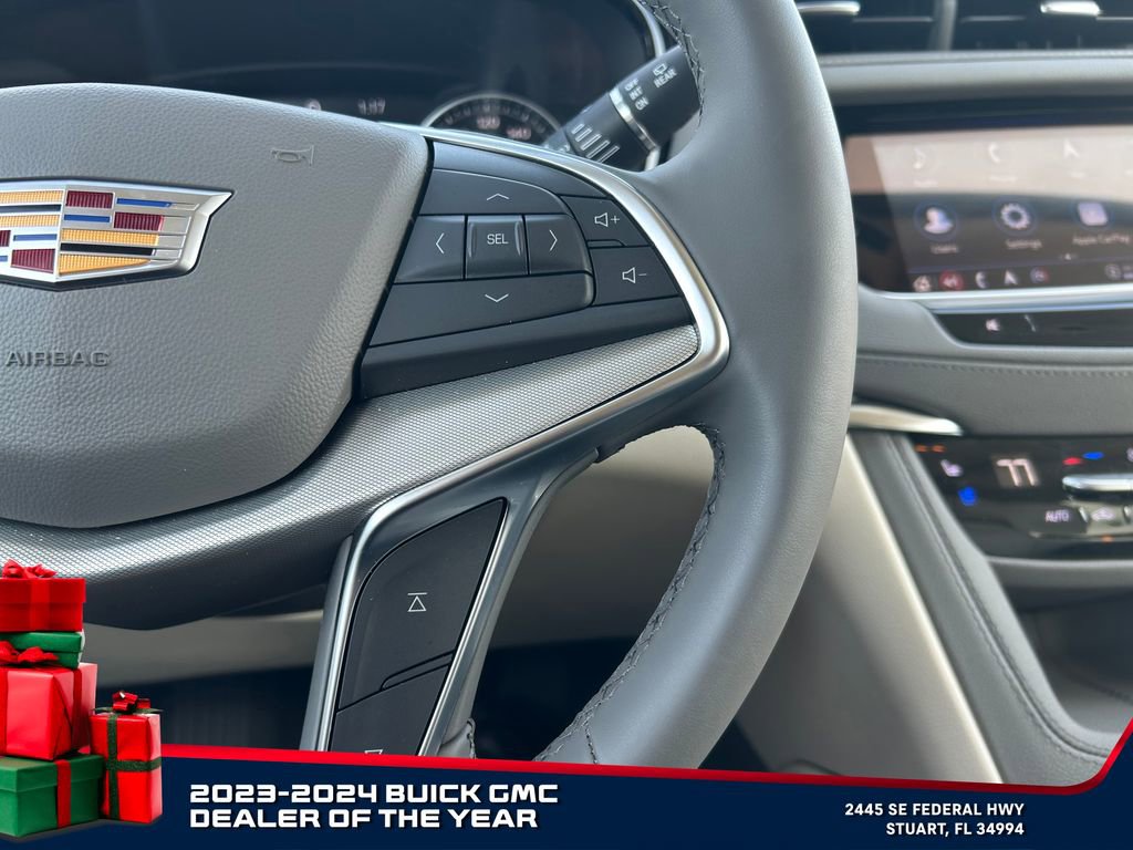 Used 2025 Cadillac XT5 Premium Luxury image 26