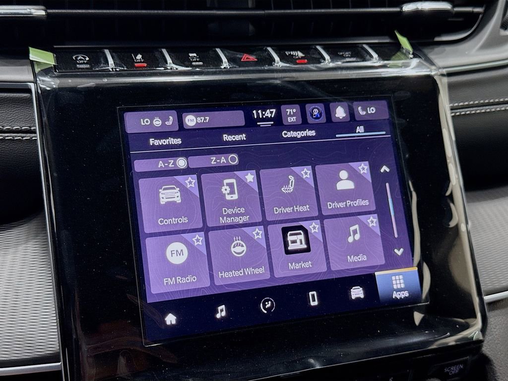 New 2025 Jeep Grand Cherokee Altitude image 41