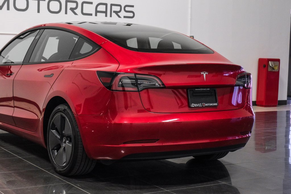 Used 2023 Tesla Model 3 Standard Range image 16