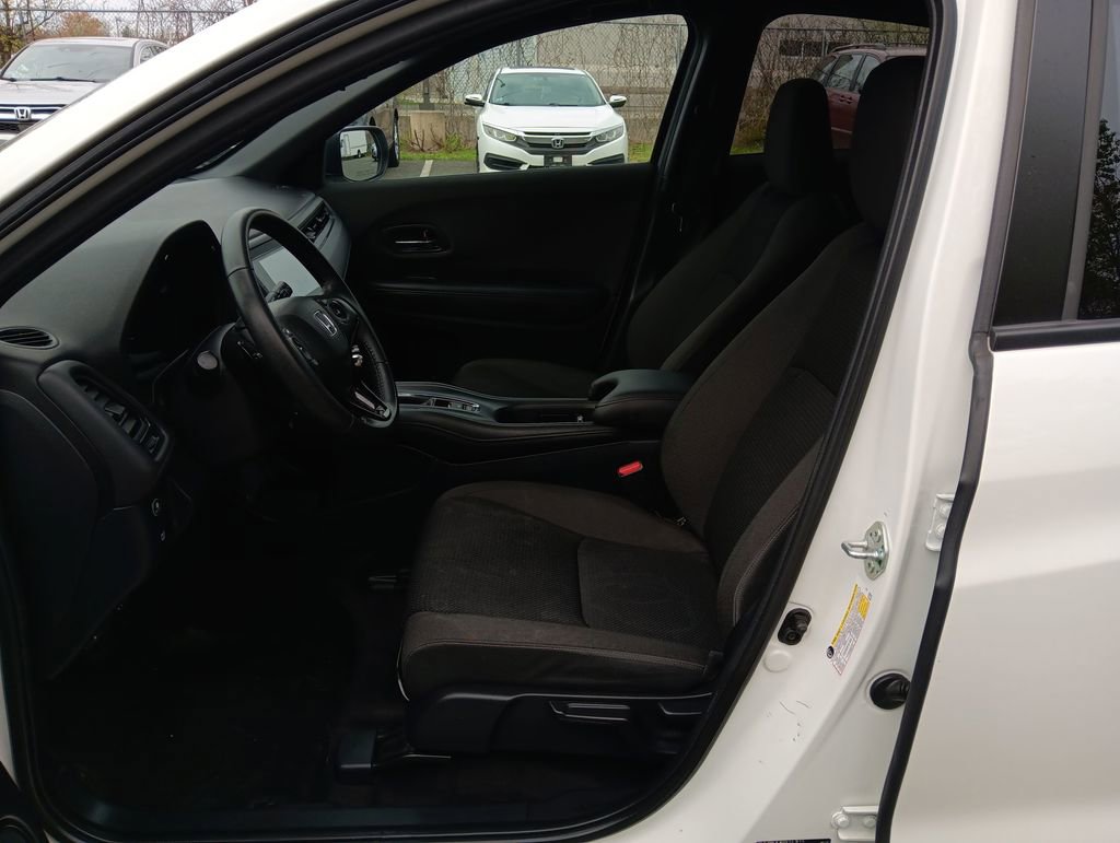 Used 2022 Honda HR-V Sport image 13