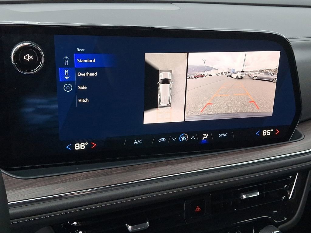 Used 2025 Chevrolet Tahoe LS RWD image 18