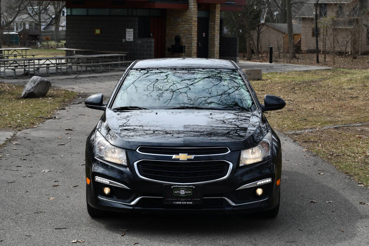 Used 2016 Chevrolet Cruze LT FWD image 2