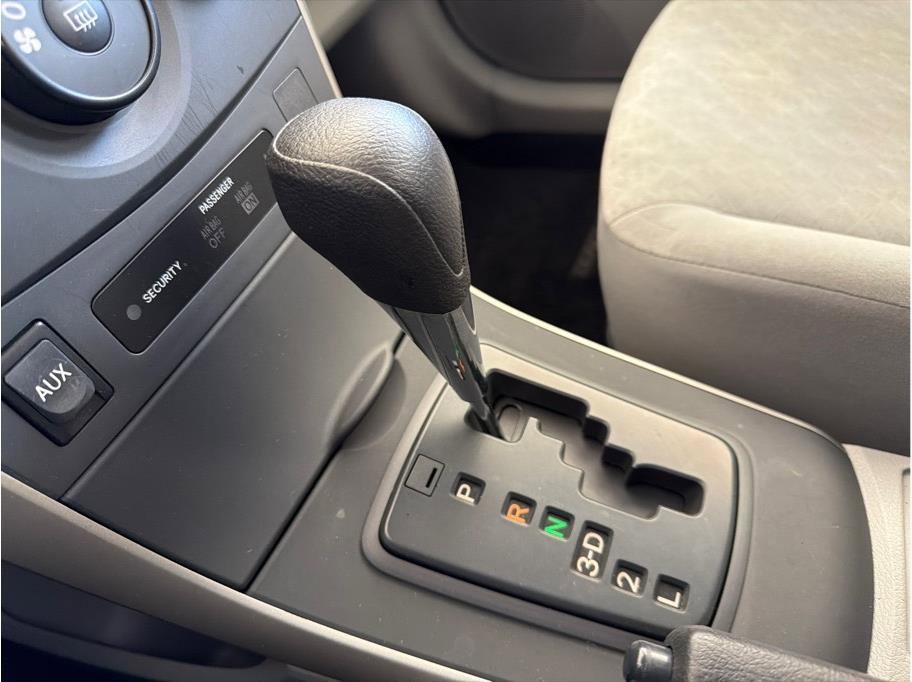 Used 2009 Toyota Corolla LE image 18