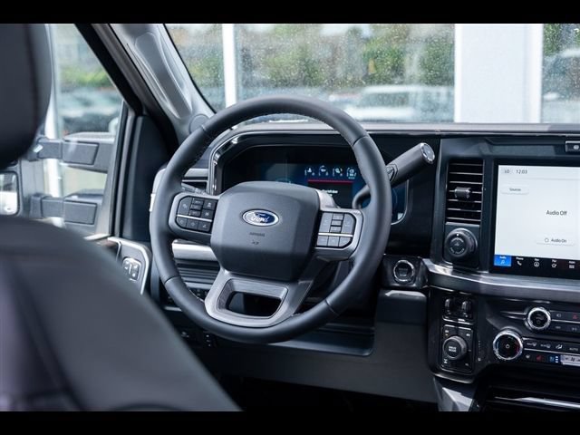 New 2026 Ford F250 Lariat w/ Black Appearance Package AWD/4WD image 30