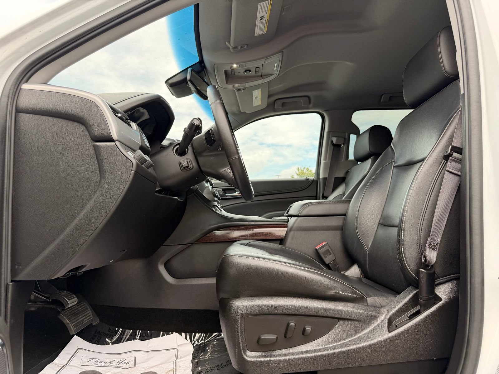 Used 2017 GMC Yukon XL SLT AWD/4WD image 15