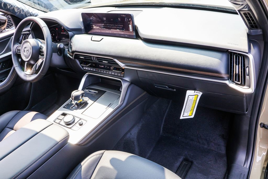 Used 2025 MAZDA CX-70 Plug-In Hybrid w/ Premium Plus image 36
