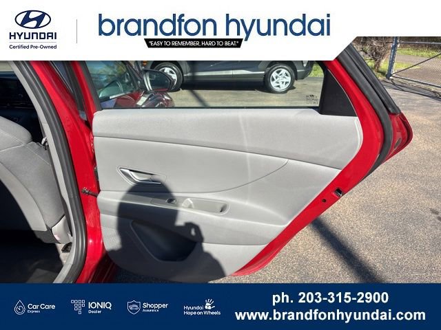 Certified 2023 Hyundai Elantra SEL FWD image 9