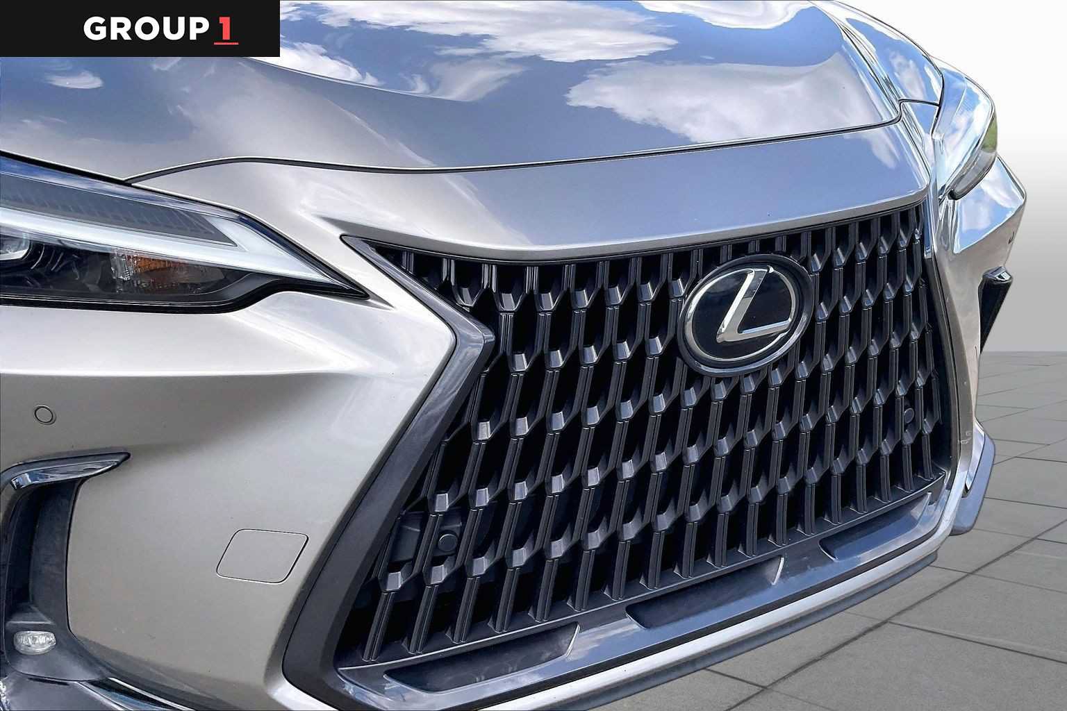 Used 2023 Lexus NX 250 FWD w/ Towing Package (2000 Lbs) image 27