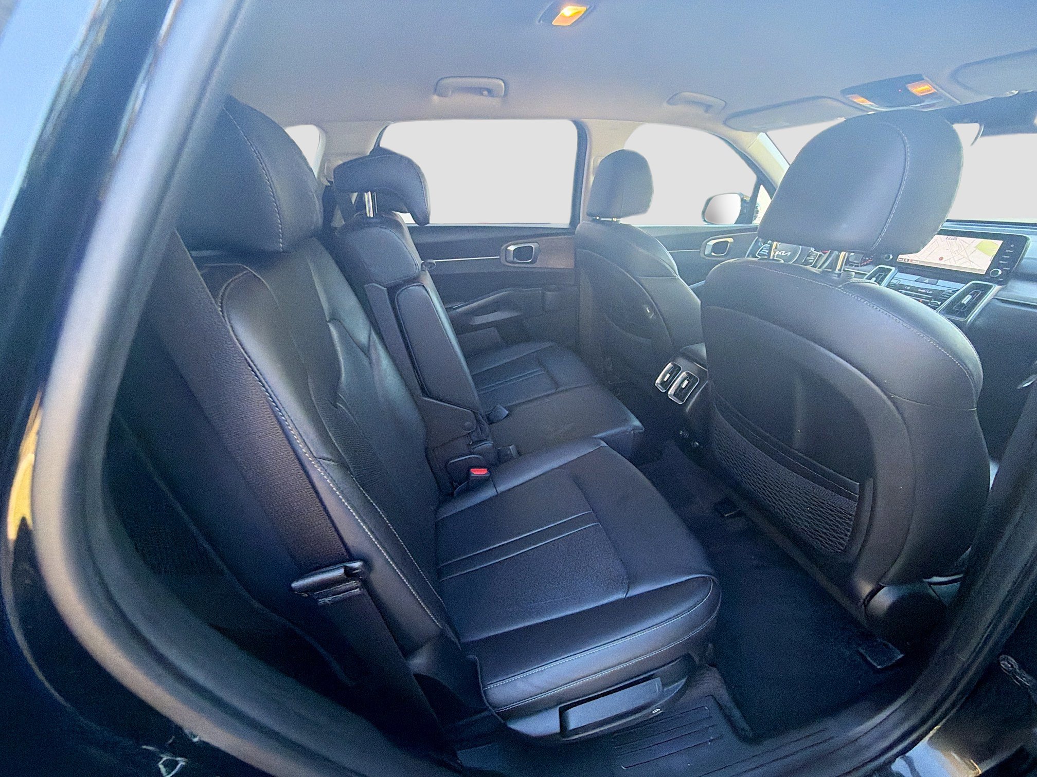 Used 2022 Kia Sorento S image 29