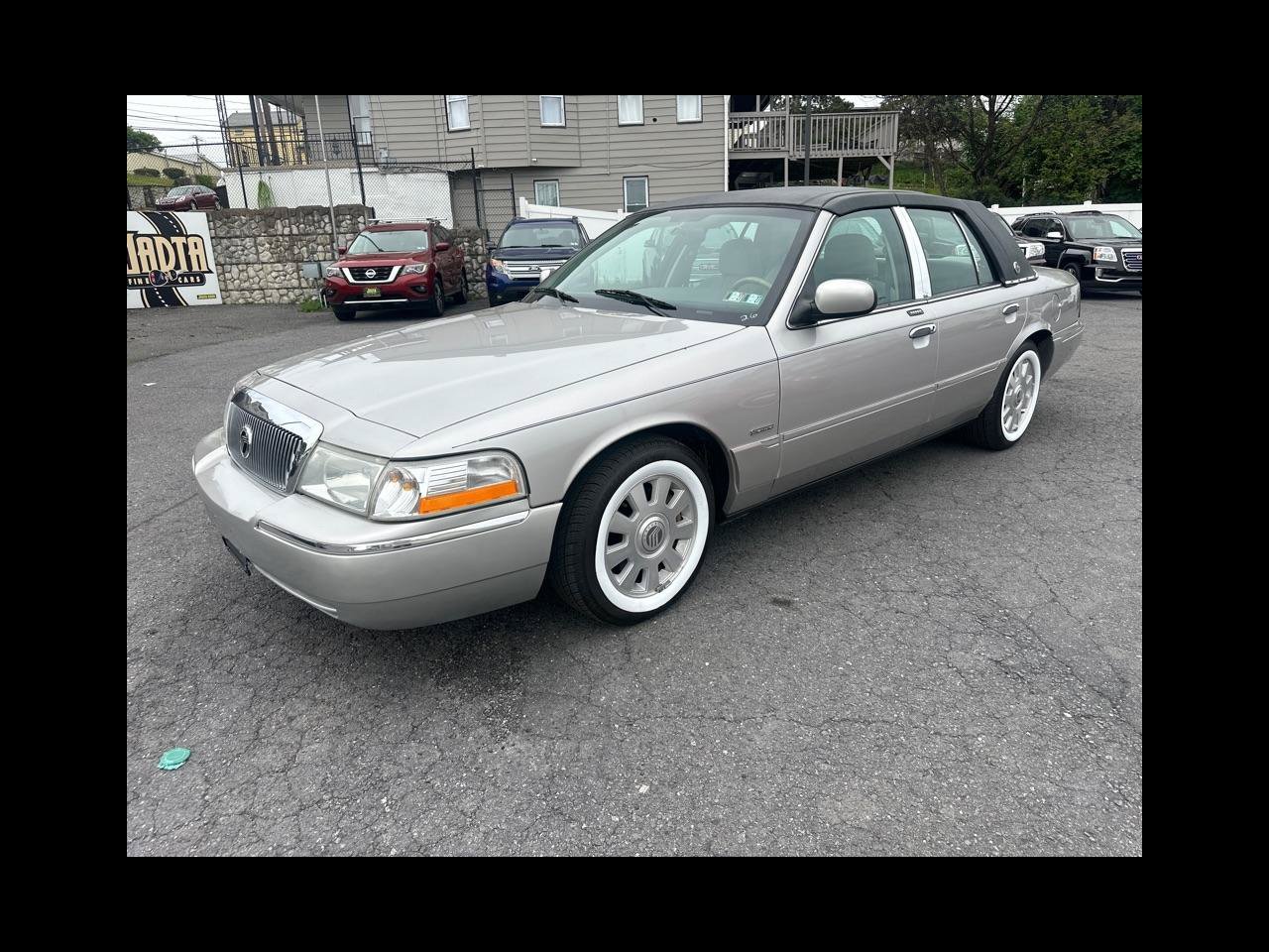 Used 2005 Mercury Grand Marquis LS RWD image 2