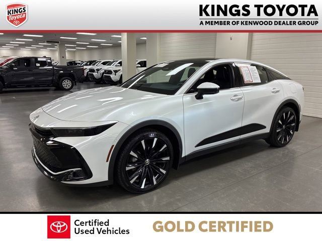 Used 2024 Toyota Crown Platinum image 4