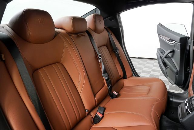 Used 2023 Maserati Ghibli Modena image 21