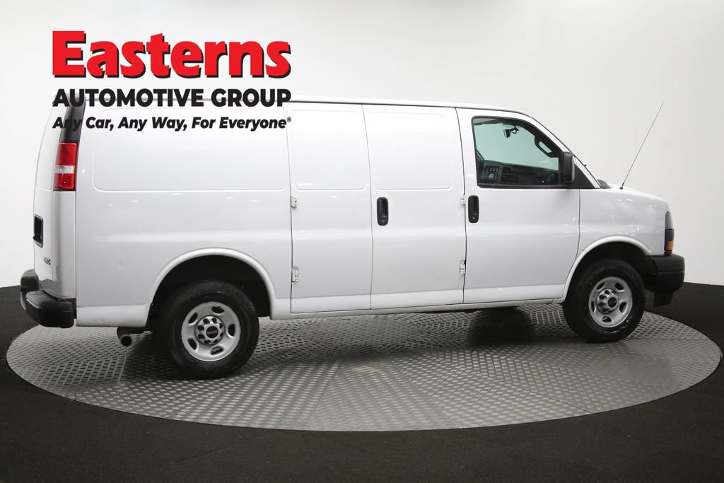 Used 2022 GMC Savana 2500 RWD image 36