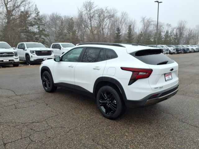 Used 2025 Chevrolet Trax ACTIV w/ Driver Confidence Package image 6