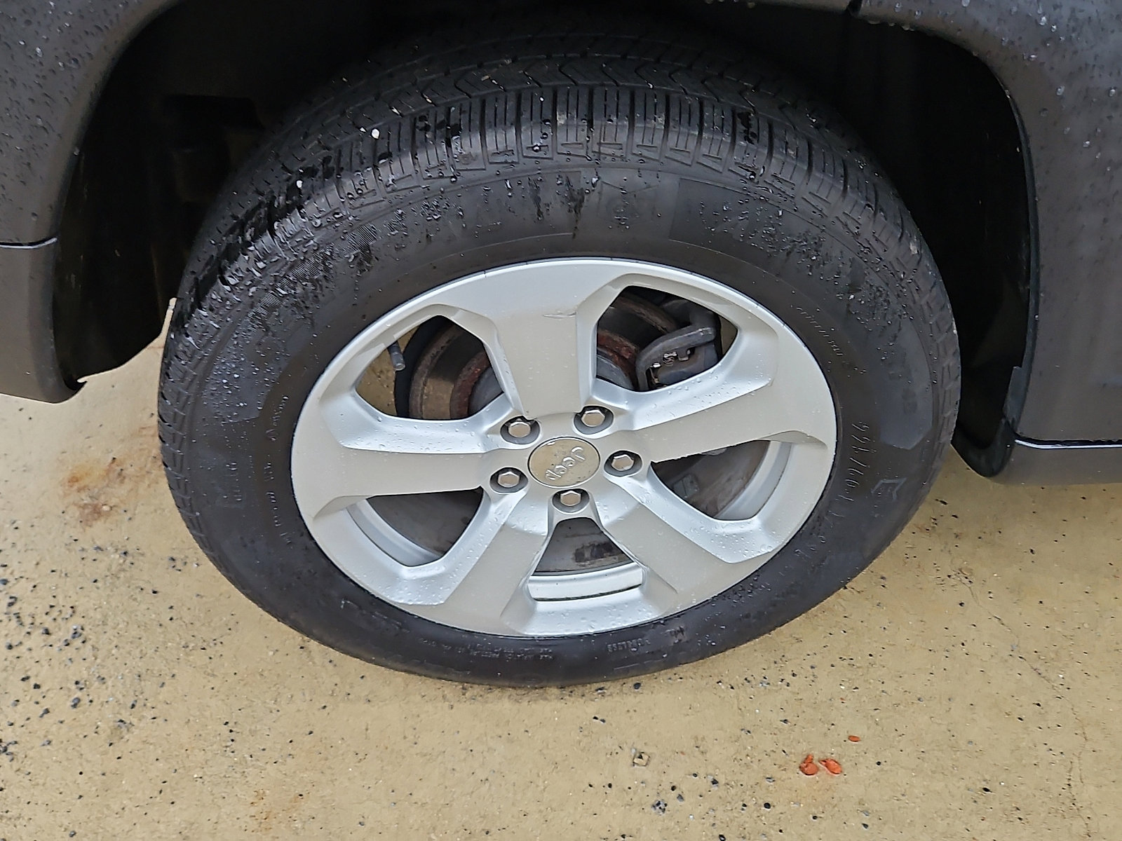 Used 2019 Jeep Compass Latitude w/ Popular Equipment Group image 9