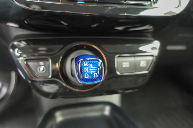 Certified 2017 Toyota Prius Two image 22