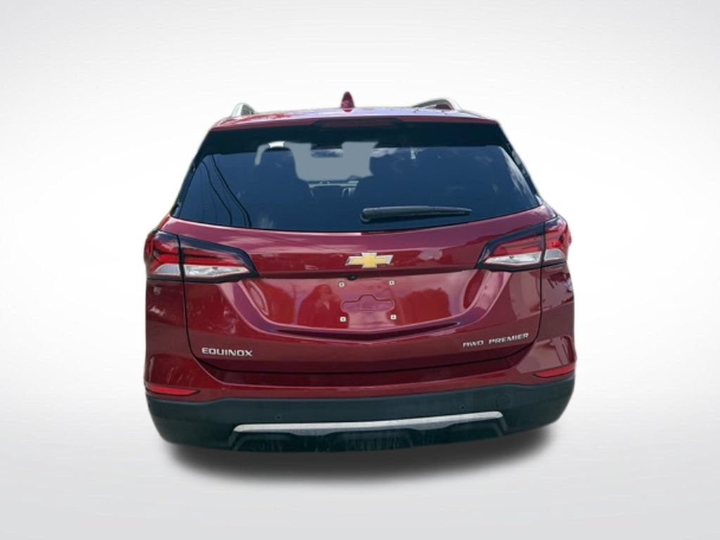 Used 2023 Chevrolet Equinox Premier AWD/4WD image 5
