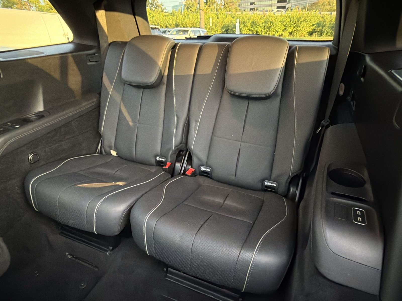 Used 2024 Mercedes-Benz GLS 580 4MATIC image 26