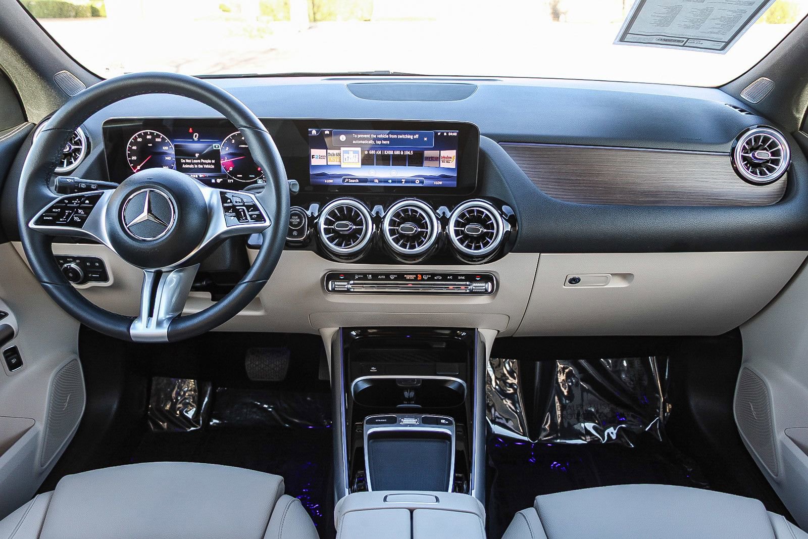 Certified 2024 Mercedes-Benz GLA 250 4MATIC image 12