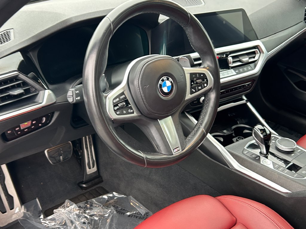 Used 2022 BMW 330i Sedan w/ M Sport Package RWD image 13