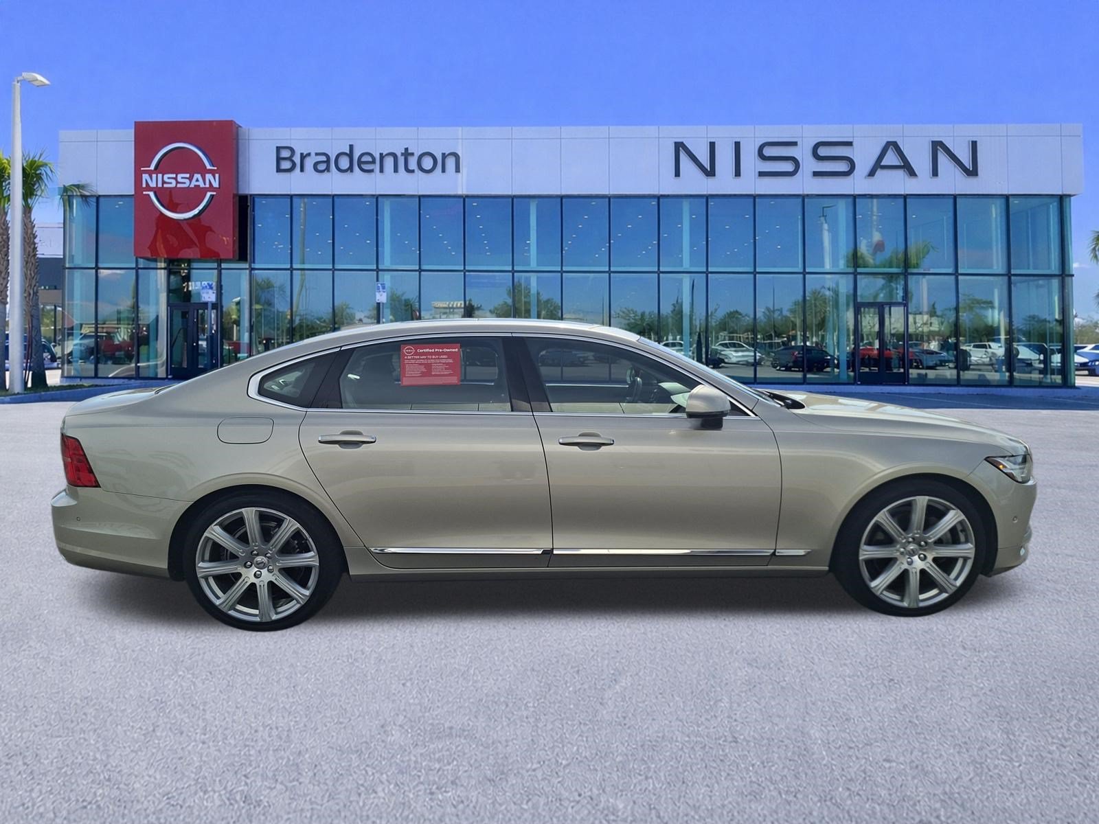 Used 2018 Volvo S90 T6 Inscription w/ Luxury Package AWD/4WD image 4