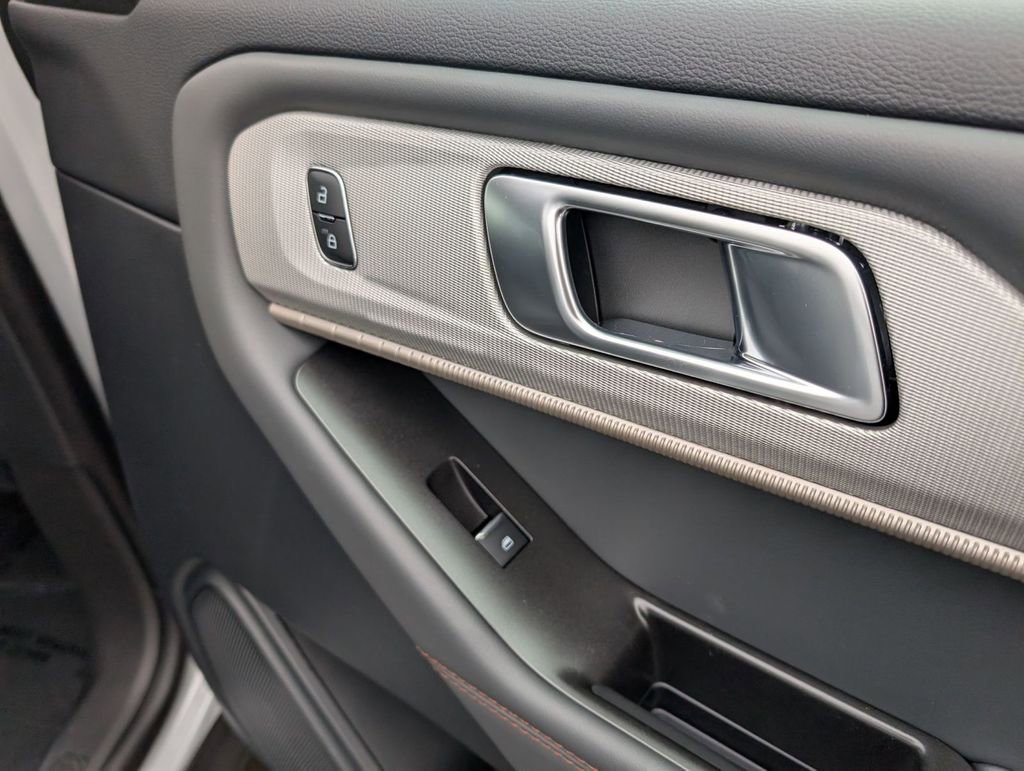 New 2026 Ford Explorer Active image 49