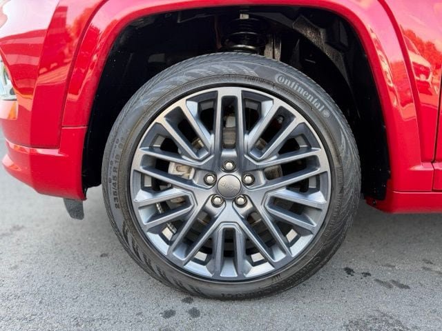 Used 2022 Jeep Compass Limited AWD/4WD image 27