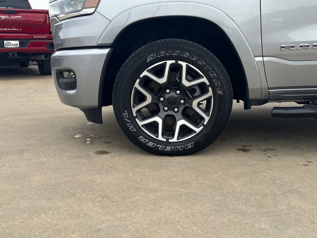 Used 2025 RAM 1500 Laramie image 31