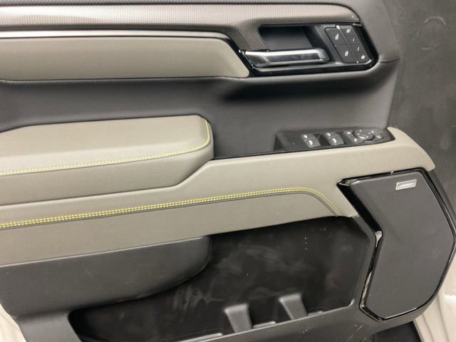 New 2026 Chevrolet Silverado 1500 ZR2 w/ LPO, Dark Essentials Package image 10