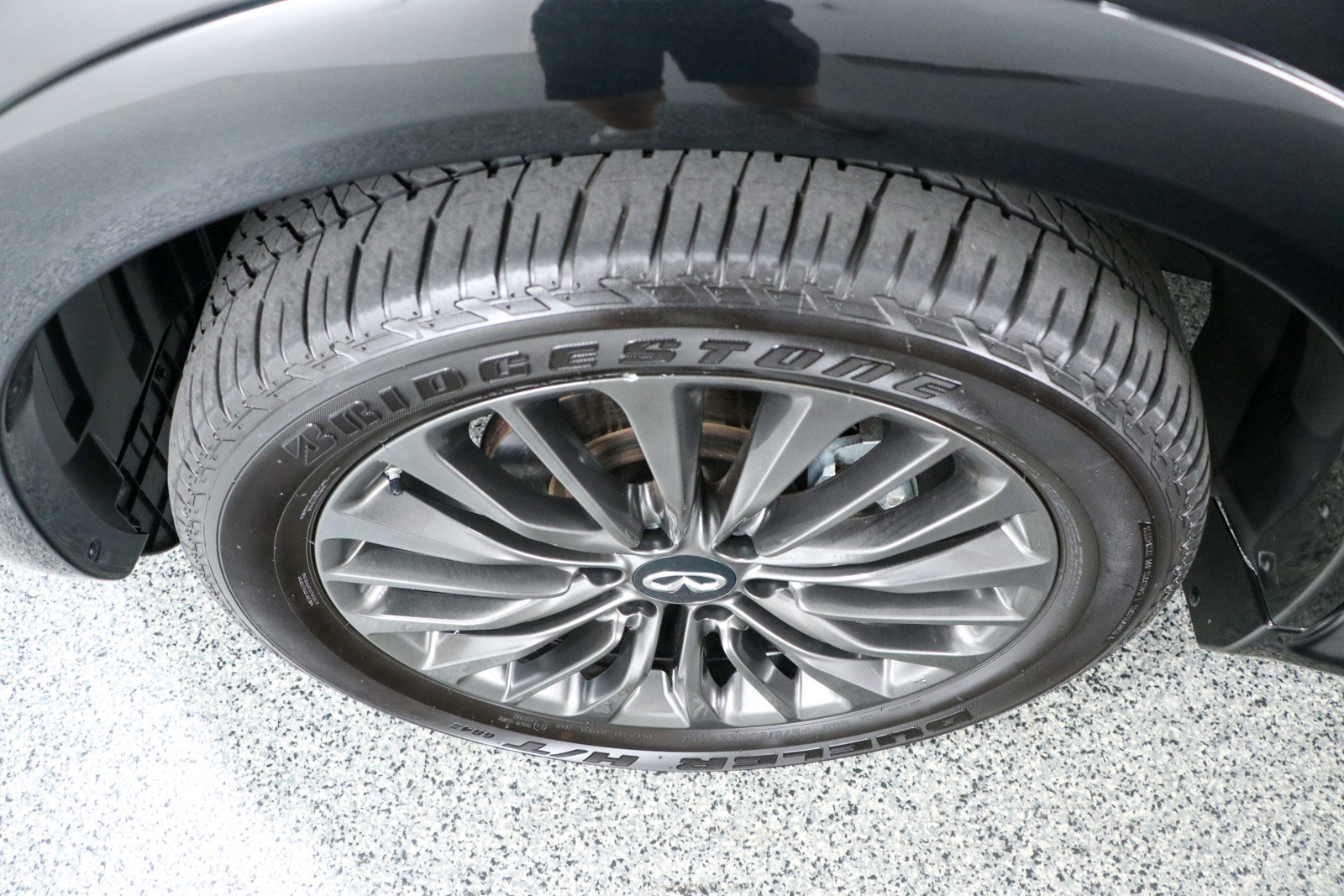 Used 2024 INFINITI QX80 Premium Select w/ All-Season Package image 11