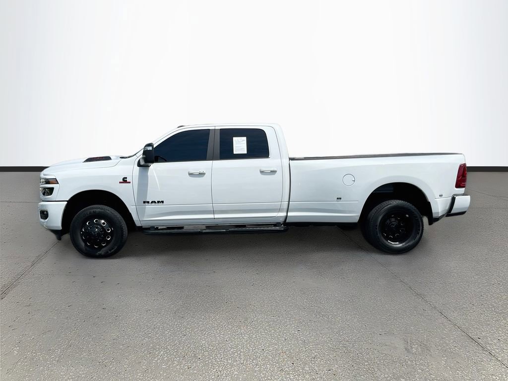 Used 2025 RAM 3500 Laramie w/ Night Edition AWD/4WD image 4