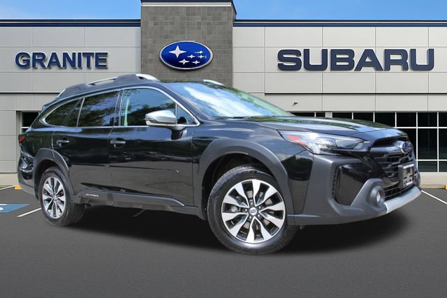 Used 2024 Subaru Outback Touring XT AWD/4WD image 3