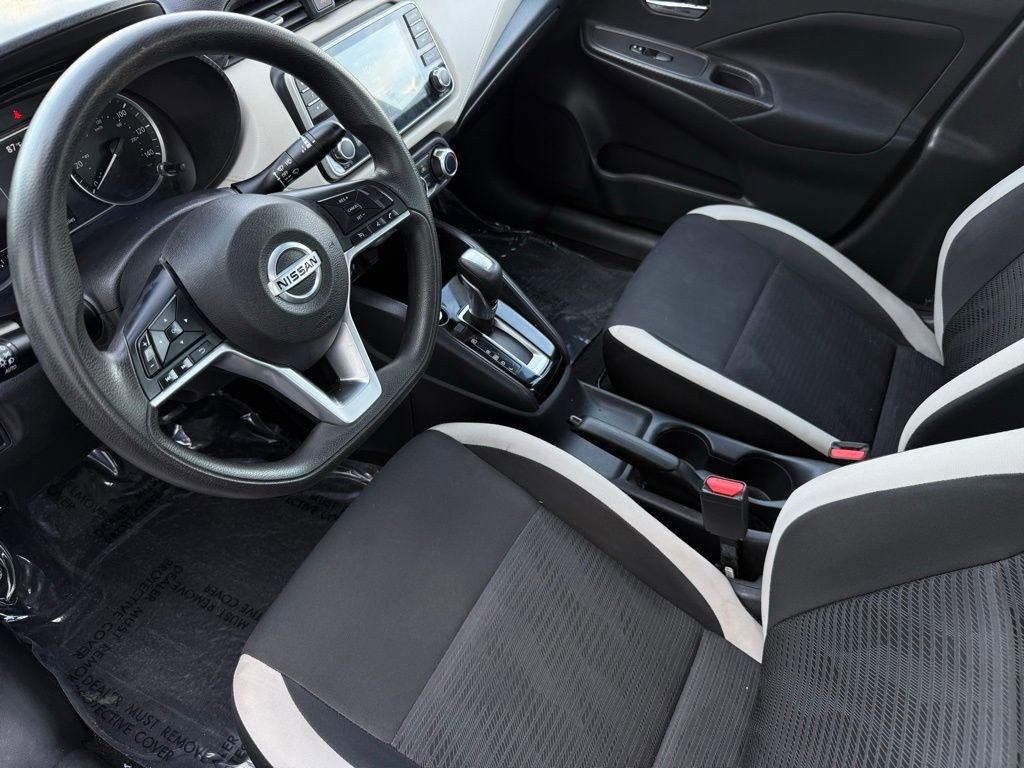 Used 2021 Nissan Versa SV image 16