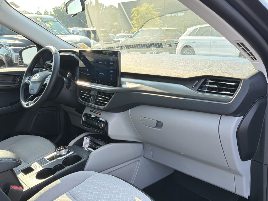 Used 2025 Ford Escape Active w/ Tech Pack #1 FWD image 19