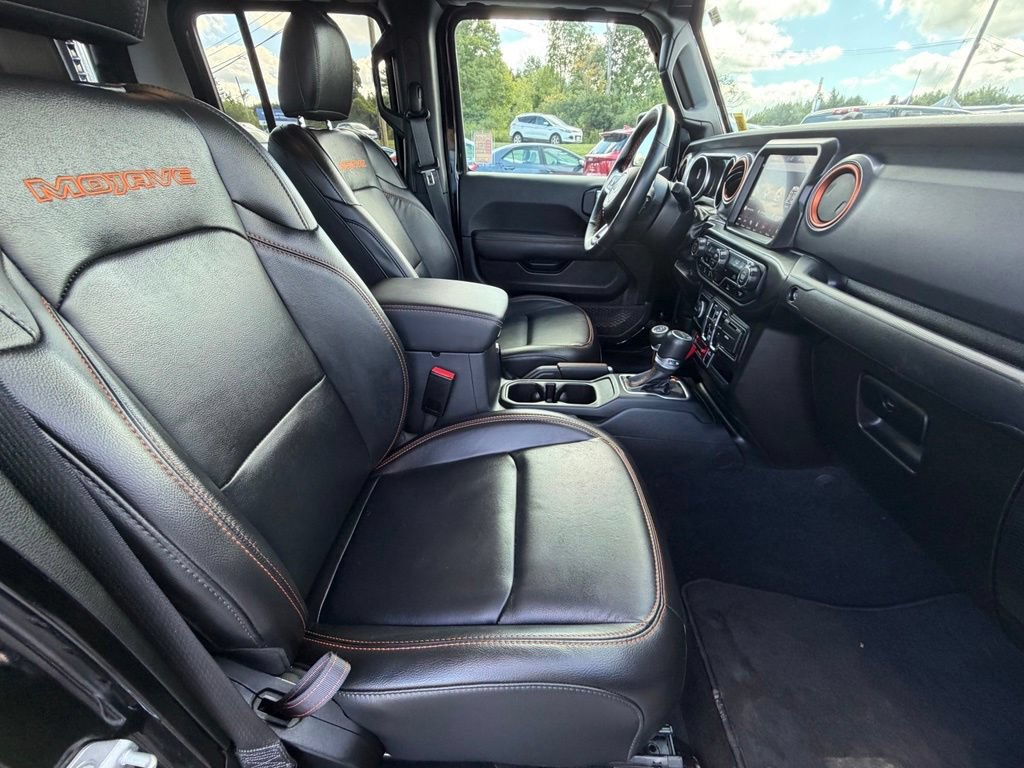 Used 2023 Jeep Gladiator Mojave w/ Trailer Tow Package AWD/4WD image 35