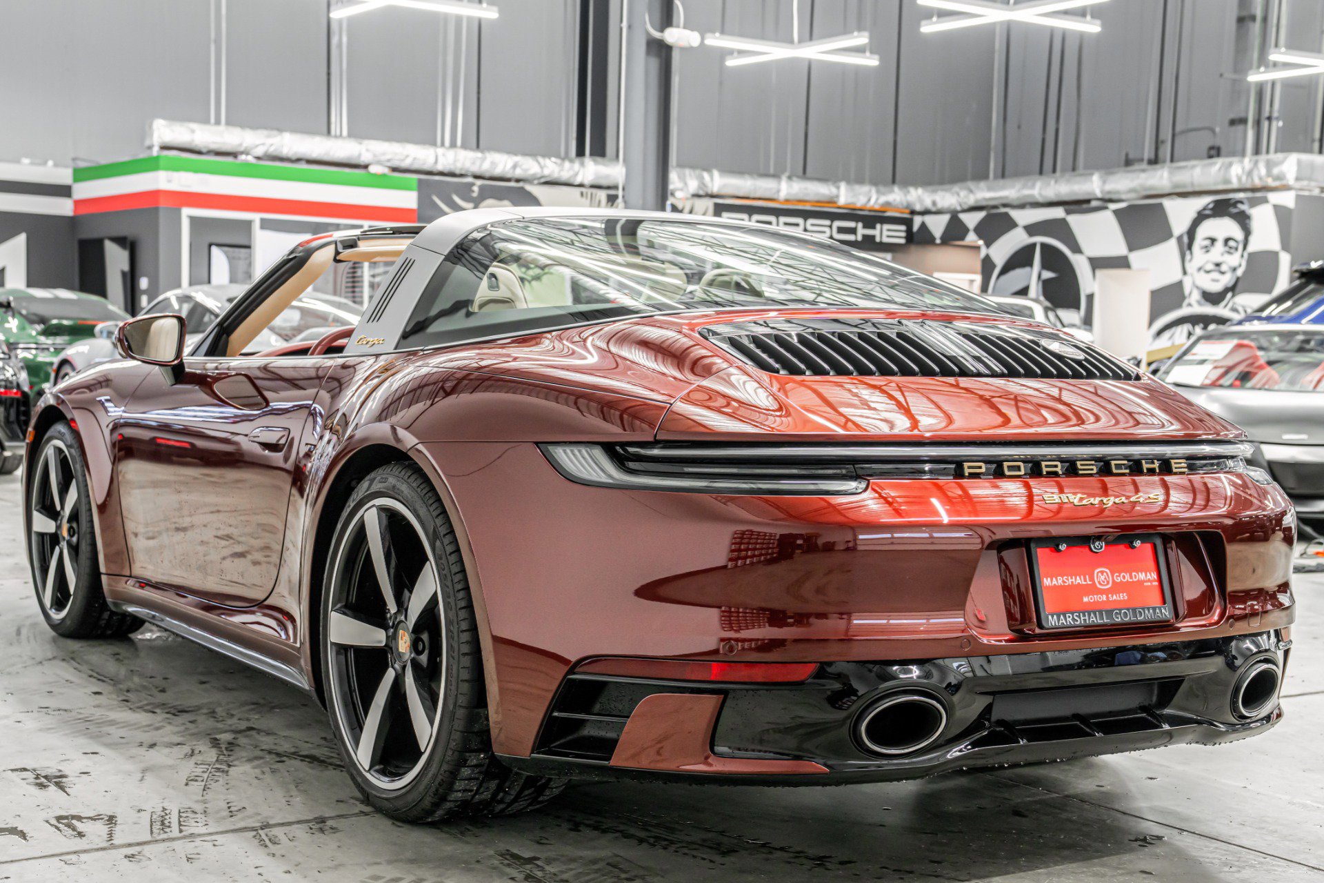 Used 2021 Porsche 911 Targa 4S Heritage Design image 6