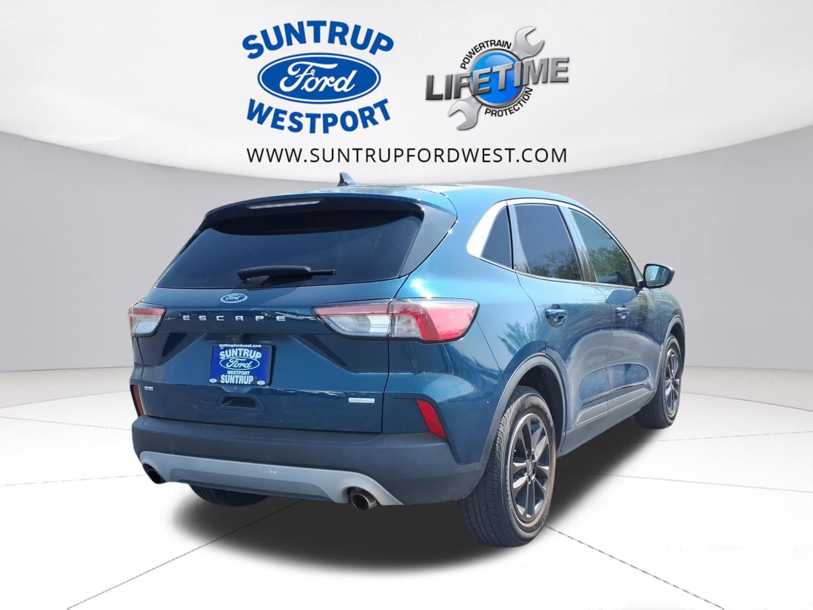 Used 2020 Ford Escape SE image 3