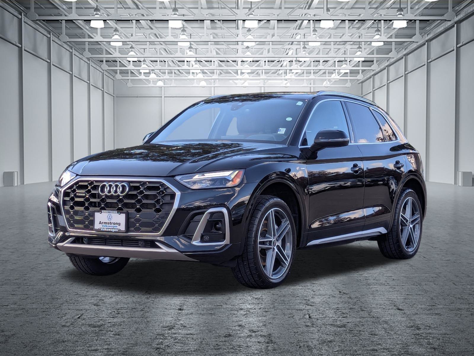Used 2023 Audi Q5 e Premium w/ Convenience Package AWD/4WD image 9
