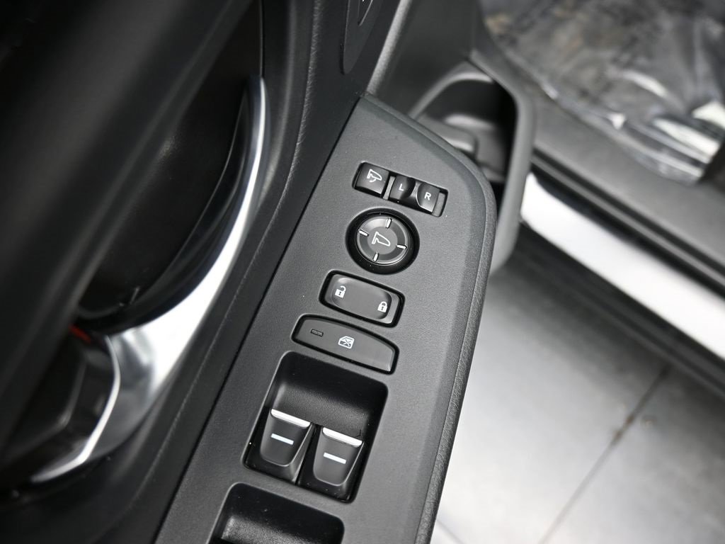 Used 2025 Honda Pilot TrailSport image 31