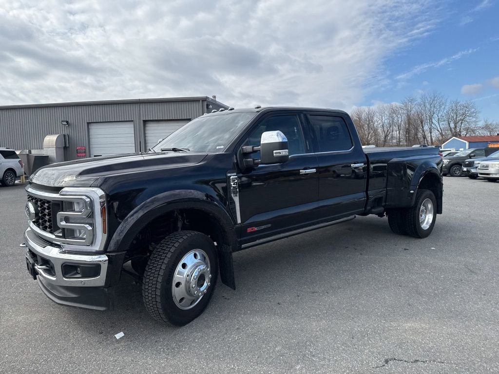 Used 2024 Ford F450 King Ranch w/ Chrome Package image 3